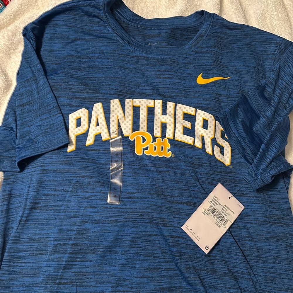 Men’s Med brand new with bags Nike Dri-Fit university of Pitt Panthers s/s tee